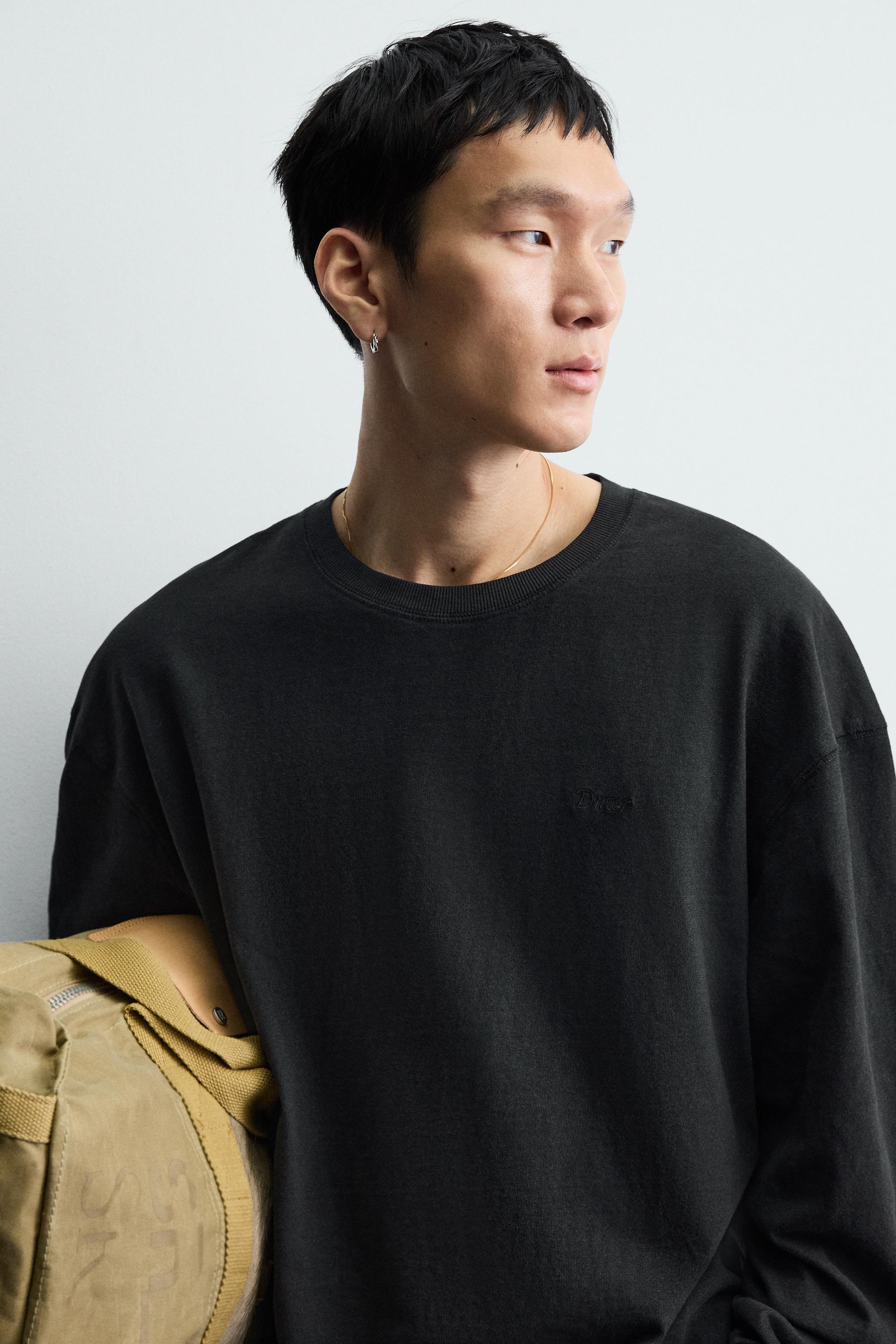 TEXTURED WASHED T-SHIRT